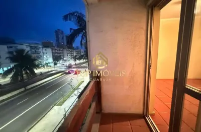 Apartamento 3 dormitórios varanda e piscina na praia da enseada guarujá