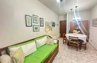 Apartamento com varanda próximo à praia de pitangueiras guarujá sp