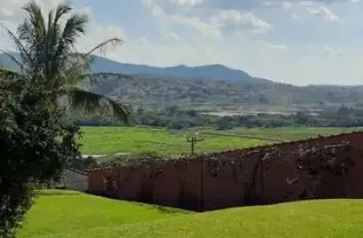 Terreno à venda em condomínio em bom jesus dos perdões