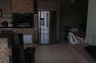 Casa com 2 quartos à venda no Jardim Shangri-Lá, Atibaia 