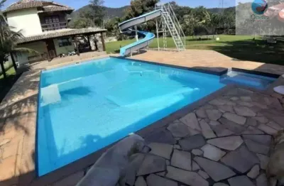 Ocean vende: condado maricá, casa 6 quartos( 1 suíte closet hidro), toboágua, varandão gourmet