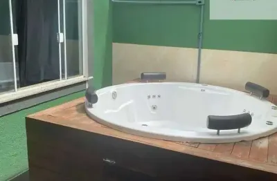 Ocean vende: itaipuaçu, apartamento, 2 quartos, área com hidro, cozinha americana, garagem.
