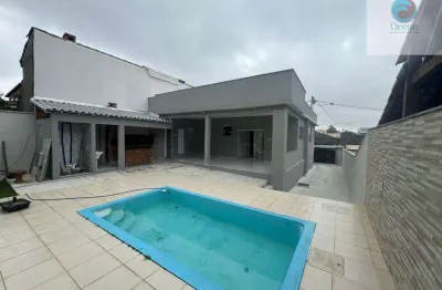 Ocean vende:  itaipuaçu, casa 2quartos sendo 1suíte), escritório, piscina, churrasqueira.