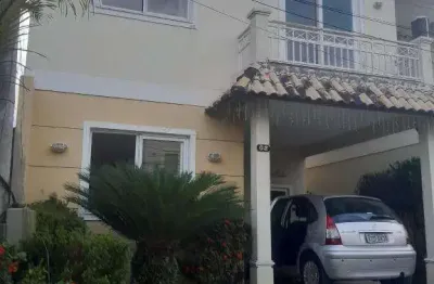 Ocean vende: maria paulo, casa condomínio,  3 quartos,  2banheiros, varanda, churrasqueira, armários