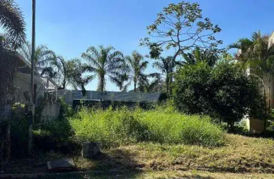 Ocean vende: niterói, condomínio arboredo, terreno 312m², murado parcialmente, subida serra tiririca