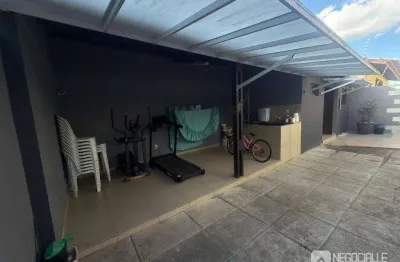 Casa com 3 dormitórios à venda, 249 m² por R$ 900.000,00 - Catolé - Campina Grande/PB