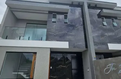 Sobrado novo com piscina excelente padrão  bal. solimar matinhos-pr