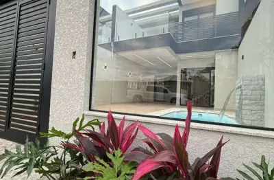 Sobrado alto padrão com piscina - 3 suítes balneário marajó - matinhos-pr
