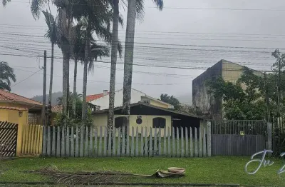 Terreno à venda na Rua São Mateus, Caiobá, Matinhos