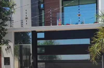 Casa na rua imburana - bairro santo agostinho, governador valadares!