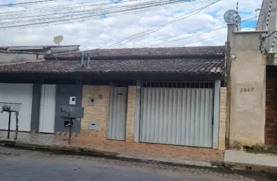 Casa à venda – rua esmeralda- vila isa, governador valadares