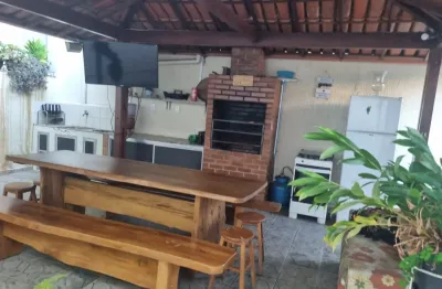 Casa com 4 quartos à venda na Rua 30 De Janeiro, Nossa Senhora das Graças, Governador Valadares