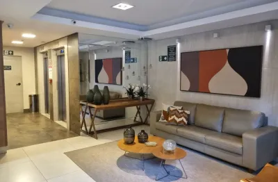 Apartamento à venda no Edifício Cenário, amplo, bem localizado e com lazer completo