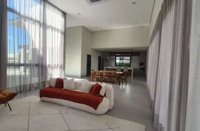 Imperdível casa à venda em itu-sp, condomínio parque ytu xapada:  4 suítes, sala, 4 banheiros, 4 vagas, 390m². venha conferir!