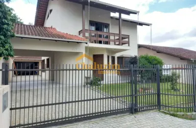 Casa com suíte e 3 quartos à venda no bairro floresta, zona sul de joinville
