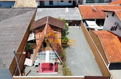 Casa com 4 quartos à venda na Rua Blumenau, Centro, Balneário Piçarras
