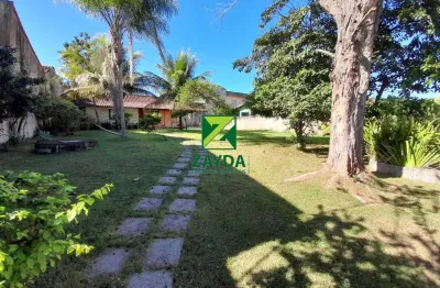 Casa à venda em casimiro de abreu-rj, barra de são joão: 2 quartos, 1 suite, 1 sala, 1 banheiro, 2 vagas de garagem, 600 m².