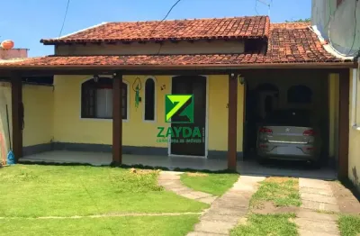 Casa com 02 quartos e quintal, na praia do centro de barra de são joão.