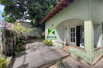 Casa à venda em casimiro de abreu-rj, centro - 3 quartos, 1 sala, 2 banheiros, 3 vagas de garagem, 124,70 m²!