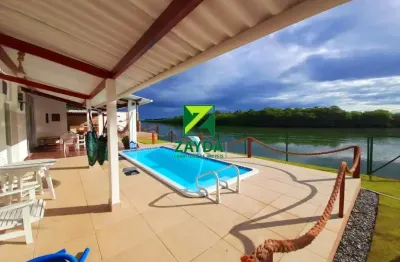 Casa na beira rio, com 03 quartos e área total de 2.000 m², em barra de são joão.