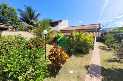 Casa linear com 02 quartos e área gourmet, bairro cidade praiana em rio das ostras.