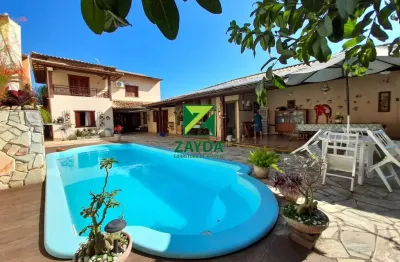 Imperdível casa à venda em barra de são joão, no bairro vila campo alegre: 5 quartos, 1 suíte, 2 salas, 3 banheiros, 3 vagas de garagem, 100m².