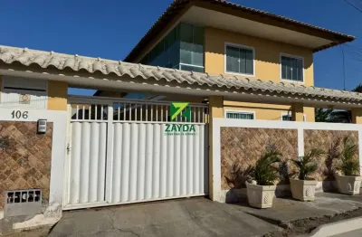 Apartamento térreo com 02 quartos, na quadra da praia, no bairro Praia Santa Irene em Barra de São João.