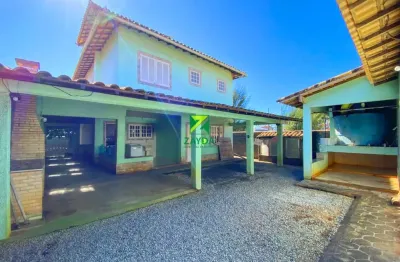 Casa à venda em casimiro de abreu-rj, vila campo alegre - barra de são joão: 5 quartos, 2 suítes, 2 salas, 4 banheiros, 3 vagas, 432m²!