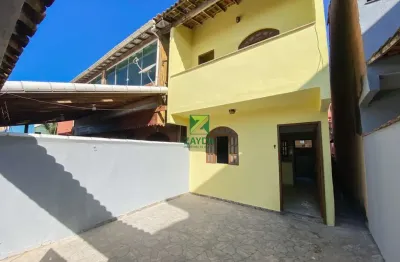 Imperdível: casa duplex na região dos lagos, cabo frio-rj. 2 quartos, 1 sala, 2 banheiros, vista para o mar.
