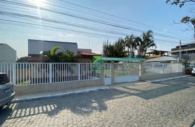 Excelente oportunidade! ponto comercial à venda em barra de são joão-rj, vila nova: 6 salas, 4 banheiros, 5 vagas, 126,41 m².