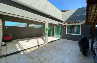 Casa com vista para o mar no bairro  peixe dourado i - barra de são joão: 2 quartos, 1 suíte, vista espetacular para o mar!