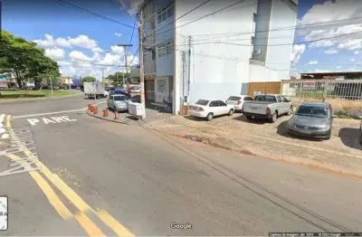 Lote comercial à venda com 511,00 m² próximo a praça c no setor bueno.