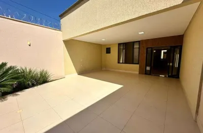 Casa com 3 quartos à venda na Rua Carajuru, Parque Amazônia, Goiânia