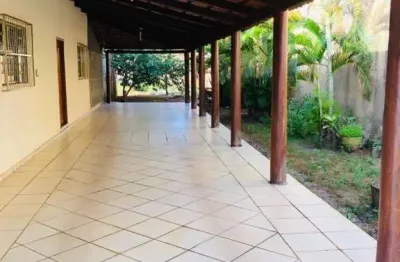 Casa à venda com 3 quartos sendo 1 suíte no parque industrial joão braz.