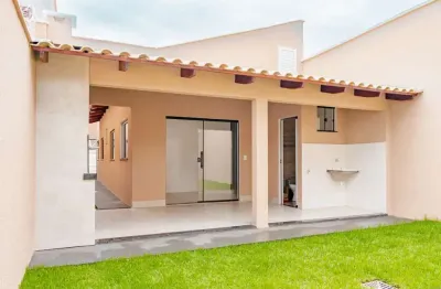 Casa à venda com 3 quartos, sendo 1 suíte de 110 m² no parque das nações