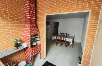 Excelente casa de 2 quartos sendo 1 suíte de 95,00m² no pontal sul