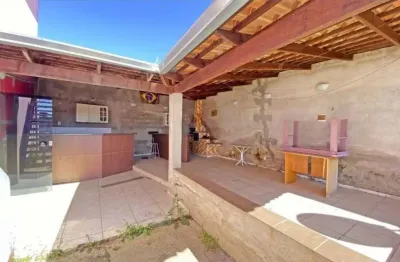 Sobrado 3 quartos, 1 suíte, 3 banheiros de 201,60 m² no jardim helvécia