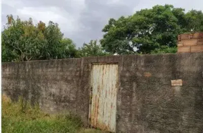 Lote à venda com 336,00 m² no setor leste universitário