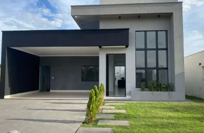 Casa de alto padrão com fino acabamento no condomínio solar itália
