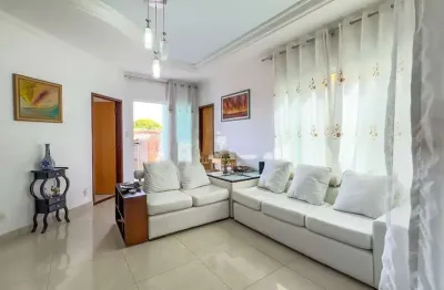 Sobrado à venda, 4 quartos sendo 1 suíte, de 260,00m² no setor gentil meireles.