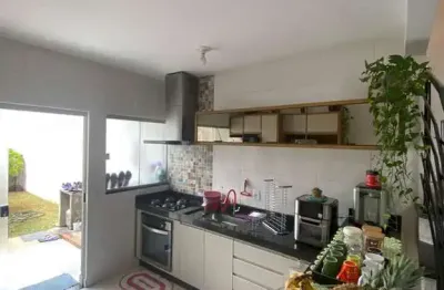 Sobrado à venda sendo 2 suítes, 82,14 m² no jardins são josé - goiânia
