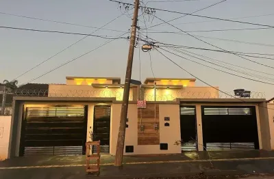 Casa com 3 quartos à venda na Rua da Esponja, 13, Jardim Atlântico, Goiânia