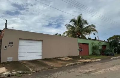 Casa à venda de 100,00m² sendo 2 quartos e 1 suíte no setor garavelo.