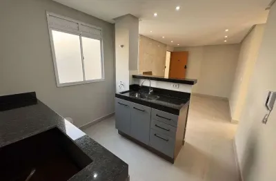 Apartamento 2 quartos reformado e com armários no gran jardim - goiânia