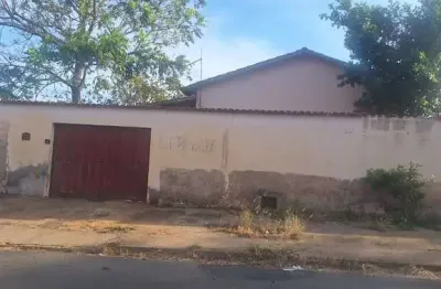Casa com 3 quartos à venda na Rua L 12, Lt 05, Papillon Park, Aparecida de Goiânia