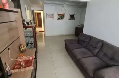 Apartamento de 3 quartos com closet, próximo ao buriti shopping.