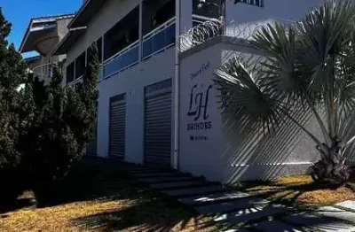 Sobrado à venda no setor gentil meireles de 473,00m², com 7 salas comerciais.