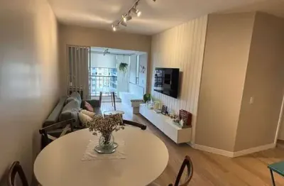 Apartamento à venda de 92,14m² sendo 3 quartos e 1 suíte, na st. alto da gloria.