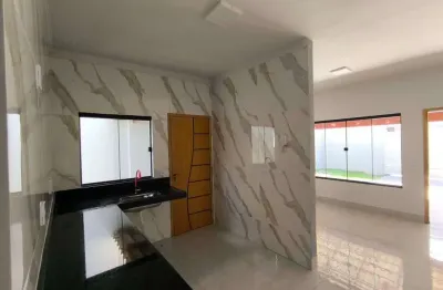 Oportunidade casa à venda de 95,00m²  sendo 3 quartos 1 suíte em senador canedo.