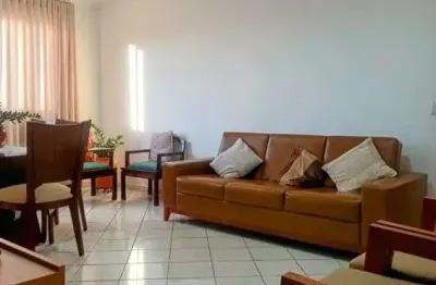 Apartamento à Venda com 3 quartos, sendo 1 suíte, no Setor Sudoeste.